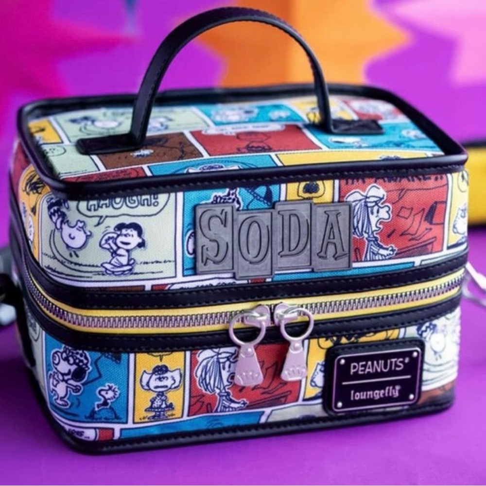 NWT Peanuts x Loungefly Vinyl Soda 6-Pack with Cooler